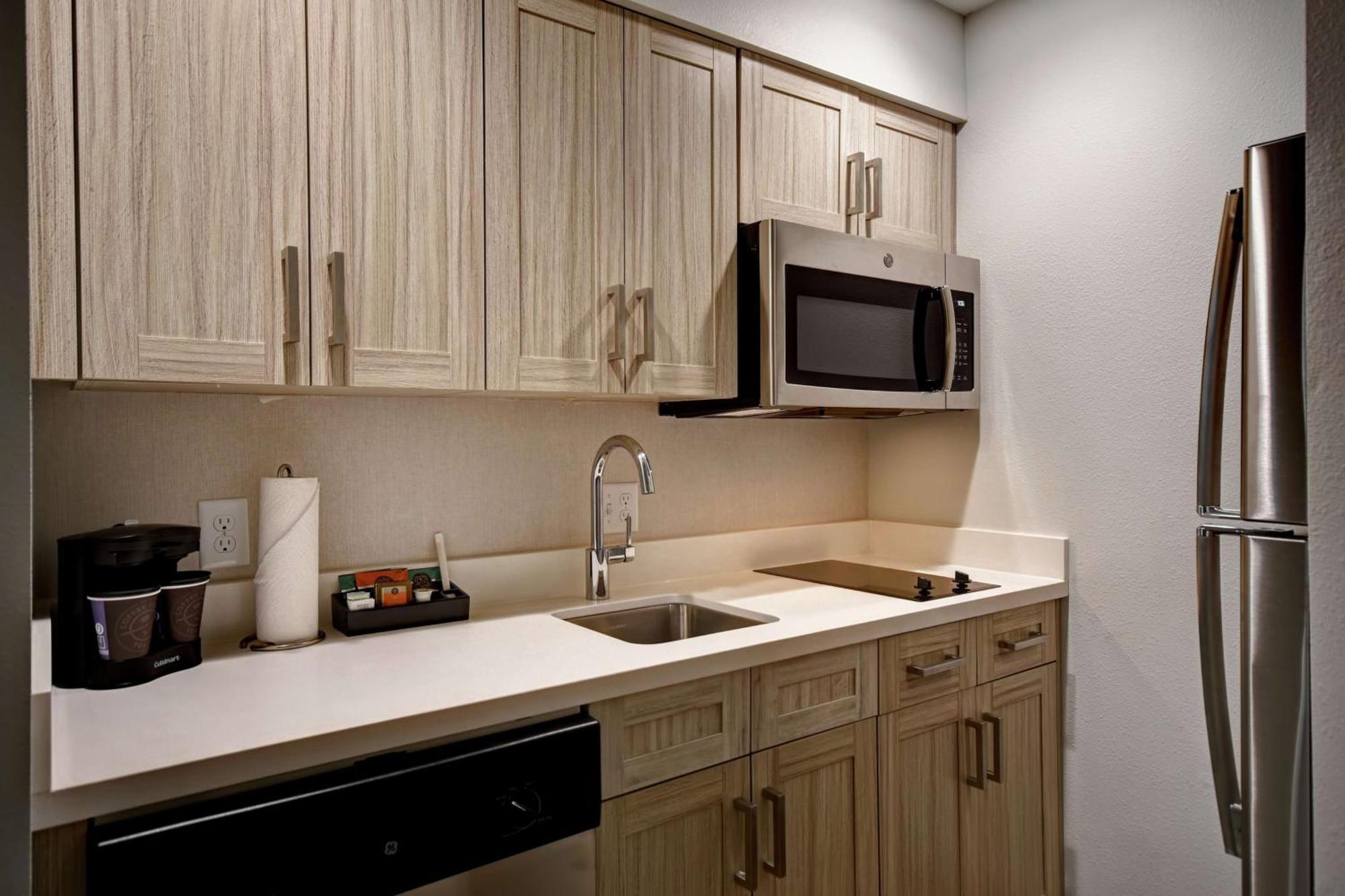Homewood Suites By Hilton Greenville Downtown Extérieur photo