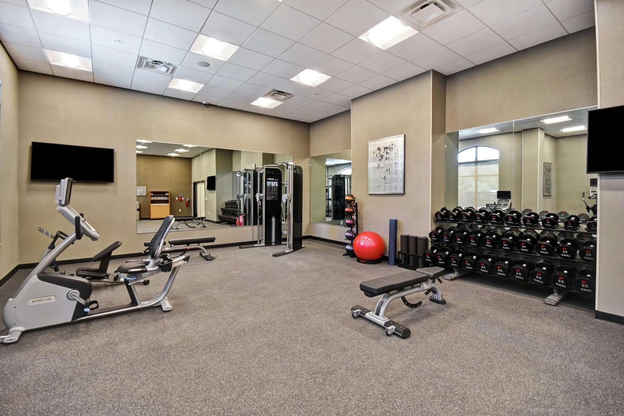 Homewood Suites By Hilton Greenville Downtown Extérieur photo